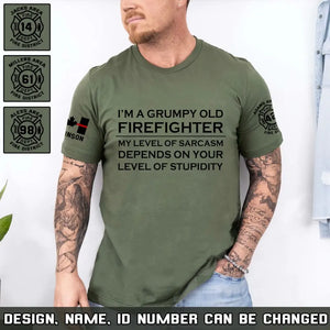 Personalized I'm A Grumpy Old Firefighter My Level Of Sarcasm Depends On Your Level Of Stupidity Canadian Firefighter T-shirt Printed VQ241718