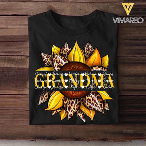 Personalized Grandma Aunt Mommy Nana Mimi Sunflower Kid Name Tshirt Printed 23MAR-HQ14