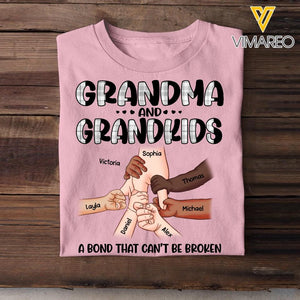 Personalized Grandma And Grandkids A Bond Can't Be Broken Kid Name Hand Tshirt Printed QTHQ1703