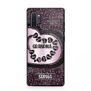 Personalized Grandma Nana Auntie Mom Heart & Kid's Name Phonecase Printed QTHQ2003