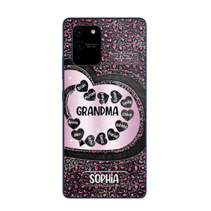 Personalized Grandma Nana Auntie Mom Heart & Kid's Name Phonecase Printed QTHQ2003