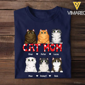 Personalized Cat Mom Cat Lovers T-shirt Printed QTTB2505