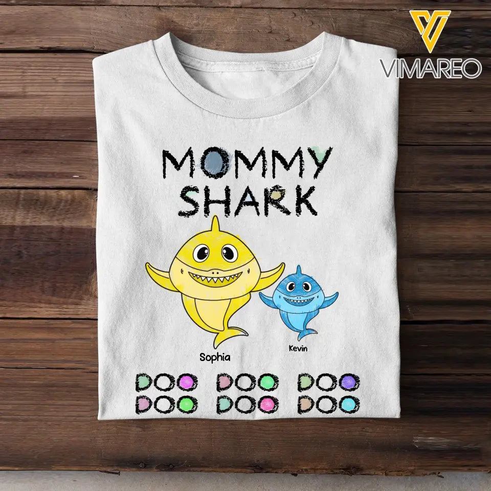 Personalized Mommy Shark Grandma Shark Colorful With Kid Names T-shirt Printed QTHQ0307