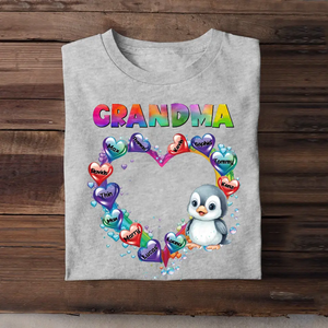 Personalized Grandma Penguin Hearts with Kid Names Printed T-shirt HTHKVH0507