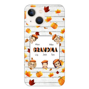 Personalized Fall Season Pumpkin Autumn Grandma with Kid Name Gift For Grandma Phonecase PNDT0707